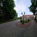 Palac Ogartowo Połczyn-Zdrój