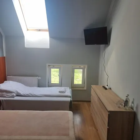 Palac Ogartowo Guest house *