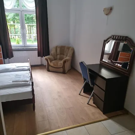 בית הארחה Palac Ogartowo Połczyn-Zdrój