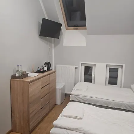 Palac Ogartowo 3* Połczyn-Zdrój
