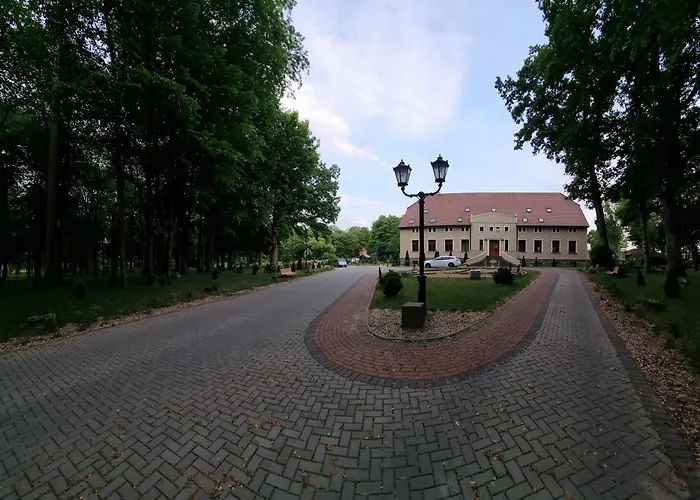 Palac Ogartowo Połczyn-Zdrój