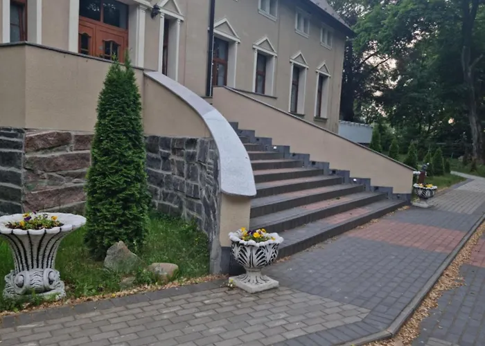 Palac Ogartowo Połczyn-Zdrój